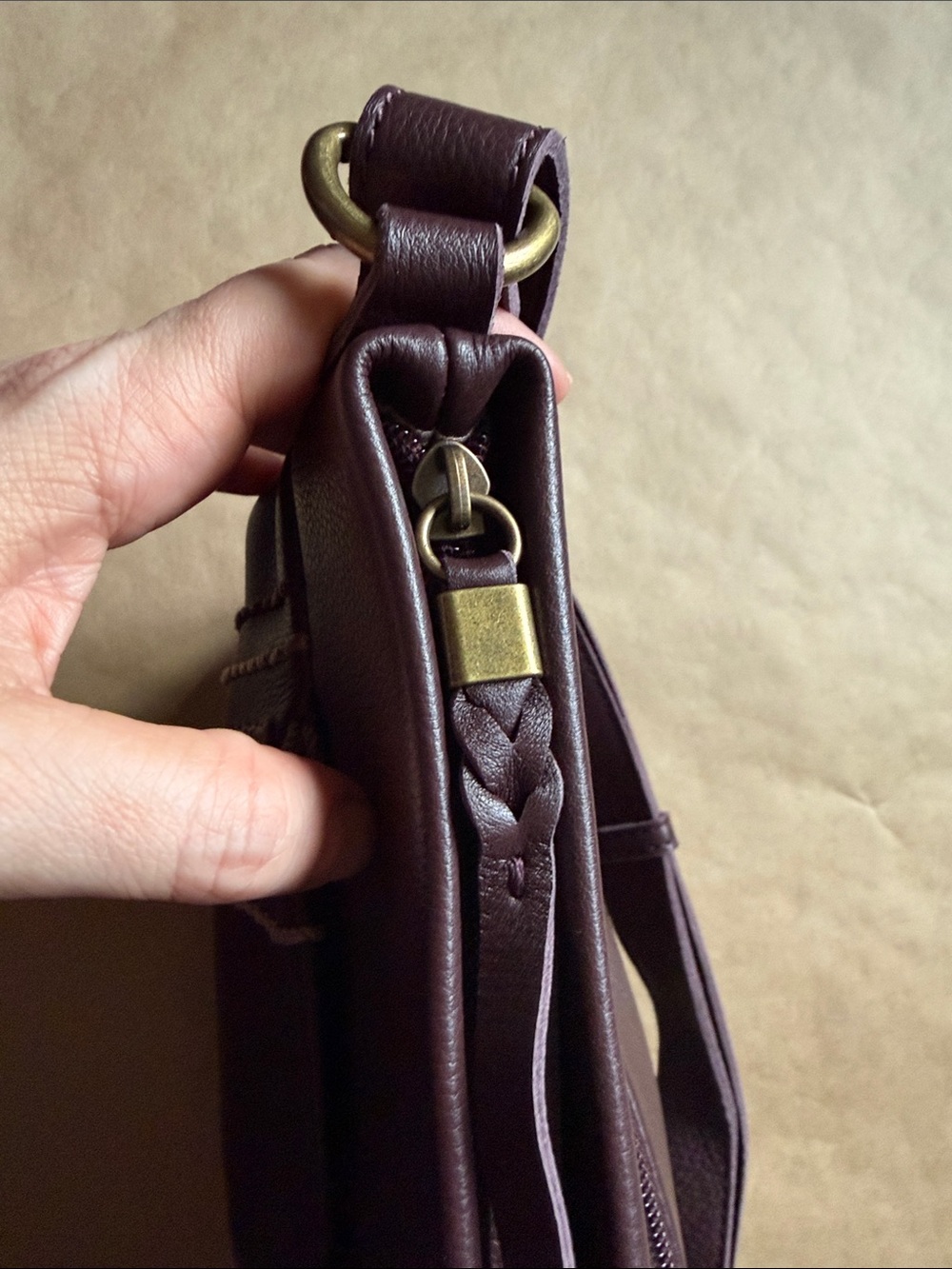 NWOT The Sak Melrose Leather Crossbody Bag Dark Brown Adjustable Strap - Picture 6 of 12